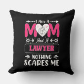 弁護士おもしろい母、弁護士の母おもしろい クッション (正面)