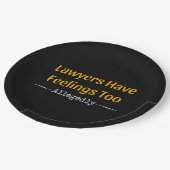 弁護士にも感覚がある – 弁護士 ペーパープレート (アングル)