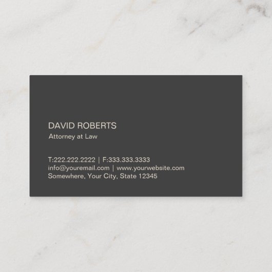 弁護士の弁護士の金ゴールドのスケールのロゴの法律事務所 名刺 (裏面)