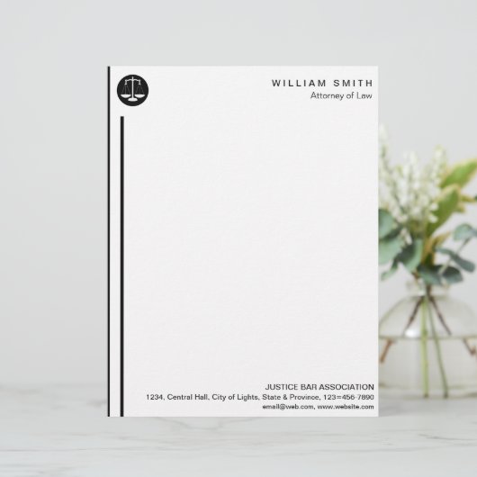 弁護士の弁護士の黒のスケールの正義のシンプル レターヘッド (スタンド正面)