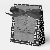 弁護士の誕生日 フェイバーボックス (正面サイド)