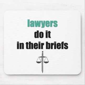 弁護士は彼らの報告書のそれをします マウスパッド