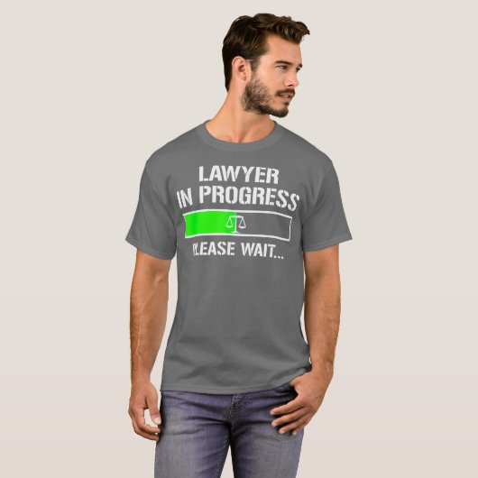 弁護士志望中 ユニークな法学部生Tシャツ Tシャツ (正面フル)