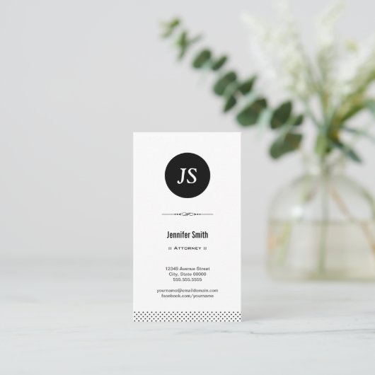 弁護士 – クリーン白黒 名刺 (スタンド正面)