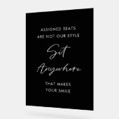 式の結婚席は黒く座る アクリルサイン (傾斜)