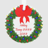 弓が付いているデイジーの金髪のマツリース オーナメント (裏面)