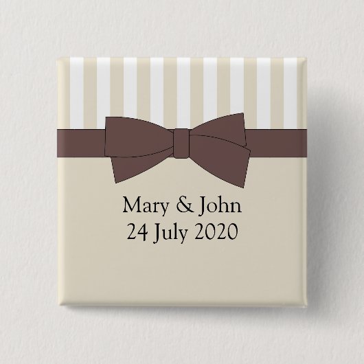 弓とストライプ。カスタマイズ文字 缶バッジ (正面)