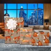 弓と素朴雪片を持つクラフトレッドキツネ ラッピングペーパーシート