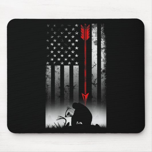 弓の鹿の狩り弓狩り用アメリカ国旗の贈り物 マウスパッド (正面)