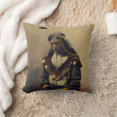 弓を持つチェロキー人のヴィンテージの写真 クッション (ブランケット)