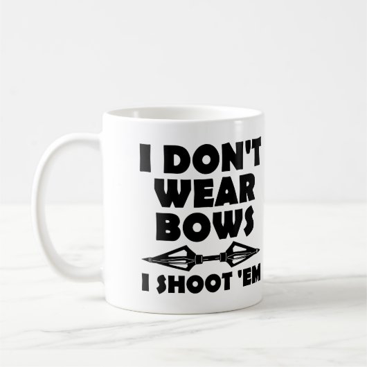 弓を着けない、矢を放つ Funny Mug コーヒーマグカップ (左)