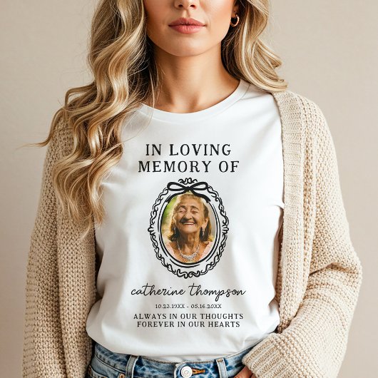 弓フレーム追悼フォトTシャツ Tシャツ