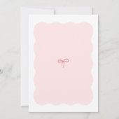 弓ミニマモダンリストウェーブピンクガールベビーシャワー 招待状 (裏面)