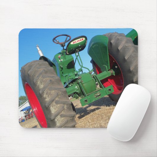 引きのために使用されるオリバーのトラクターのヴィンテージのスタイル マウスパッド (マウス)