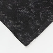 引き出しのある美しい黒と赤の編地 フリースブランケット (角)