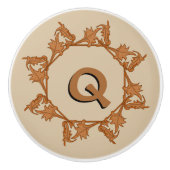 引き出し引き葉出し-イニシャル付き円内の(v.3) セラミックノブ (正面)