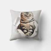 引き裂おもしろいかれた紙幻想を通して灰色の猫が飛び出す クッション (裏面)