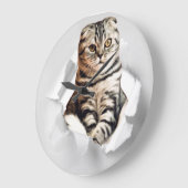 引き裂おもしろいかれた紙幻想を通して灰色の猫が飛び出す ラージ壁時計 (傾斜)