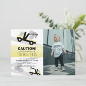 引っ張れる2歳の誕生日プラカード 2歳の誕生日 招待状 (スタンド正面)