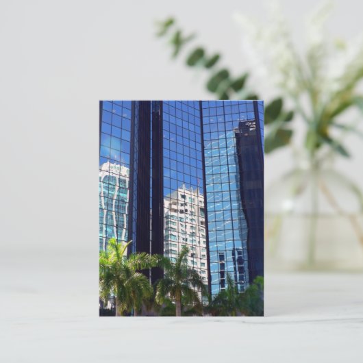 引っ越した! 案内ポストカード (スタンド正面)