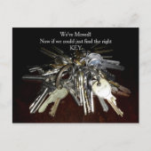 引っ越しましたの新しいアドレスのおもしろい鍵 ポストカード (正面)