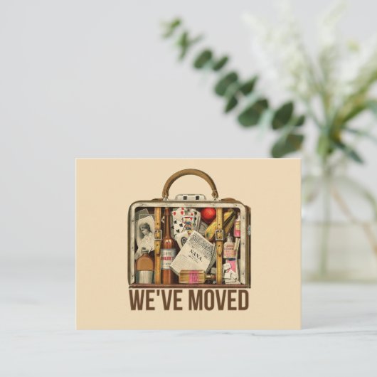 引っ越しましたヴィンテージ旅行スーツケースはがき 案内ポストカード (スタンド正面)