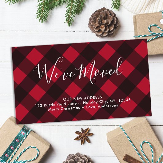 引っ越しました新しいホームレッドバッファロープレイドムービング エンクロージャーカード