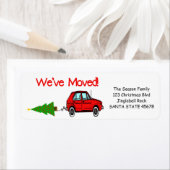 引っ越しました車と木のクリスマスラベル ラベル (インサイチュ)