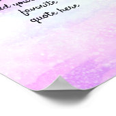 引用を追加  水彩のピンクとパープルで描かれた ポスター (角)