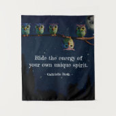 引用文のコラージュ違うをユニーク使ったフクロウ タペストリー (正面)