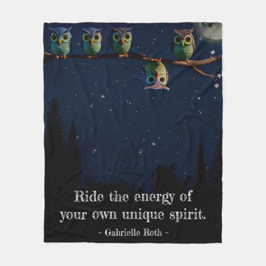 引用文のコラージュ違うをユニーク使ったフクロウ フリースブランケット (正面)