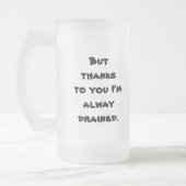 引用文のビールのジョッキ-曇らされたビールのジョッキ フロストグラスビールジョッキ (左)