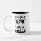 引用文は話映画の引用文と皮肉で流暢に ツートーンマグカップ (左)