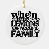 引用文カスタムクリスマスと家族の写真 セラミックオーナメント (裏面)