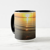 引用文感動的サンセットオンザ海コーヒーマグ マグカップ (正面左)