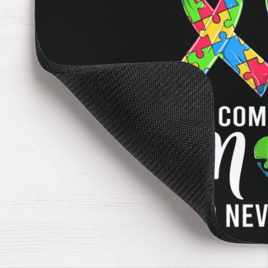 引用文感動的自閉症ママのシャツ自閉症アワーン マウスパッド (コーナー)