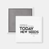 引用文:るみ:新しい種が成長している マグネット (正面/裏面)