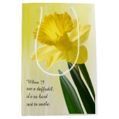 引用文:  "時私が見るラッパスイセンを…"  花の写真 ミディアムペーパーバッグ (正面)