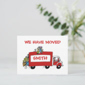 引越しバン付きの引越し葉書を持っている 案内ポストカード (スタンド正面)