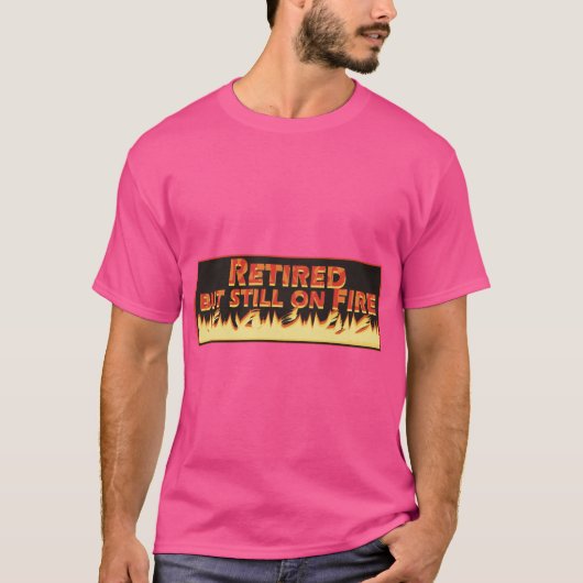 引退したけどまだまだ元気 Tシャツ (正面)