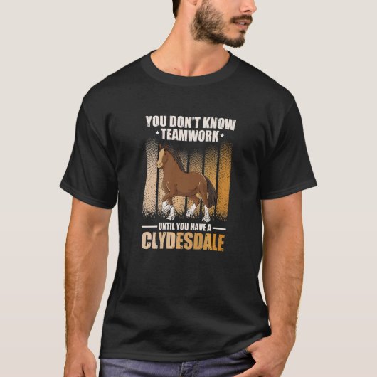 引退した大型馬のライダーのための大型馬の面白画像   Tシャツ (正面)