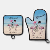 引退は良さそうだ！フラミンゴオンビーチ 鍋つかみ&鍋敷きセット (正面)