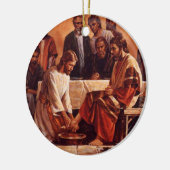 弟子の足のオーナメントを洗浄しているイエス・キリスト セラミックオーナメント (左)