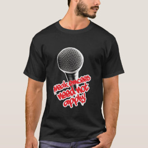 弱い司会者のTシャツ Tシャツ