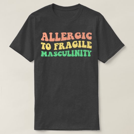 弱い男性的アレルギーV Tシャツ (デザイン正面)