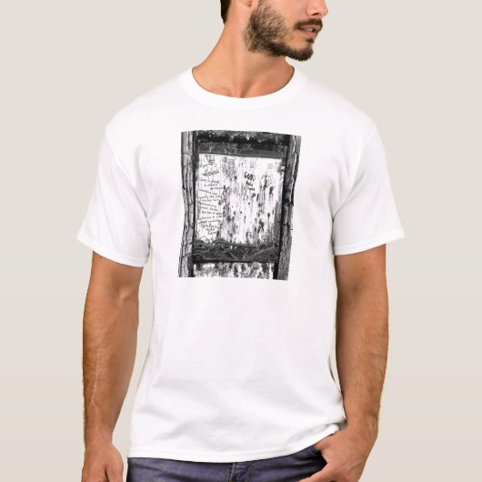 弱さのシンボルや象徴 Tシャツ (正面)