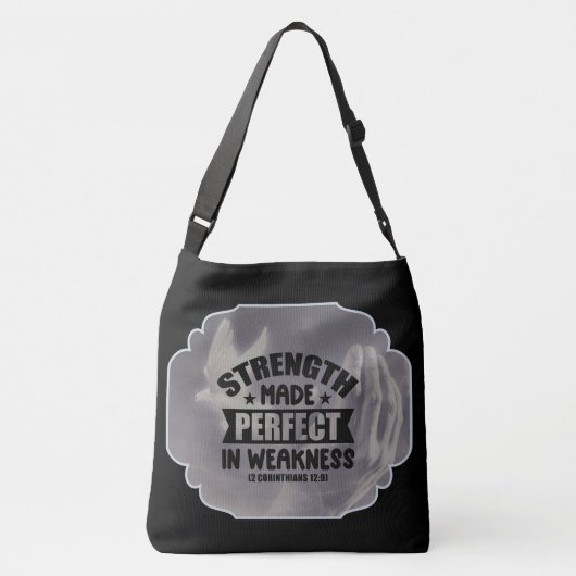 「弱さの中で完璧になった強さ」聖書の聖句 クロスボディバッグ (裏面)