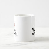 強いコーヒー、強い精神 | モチベーションの引用 コーヒーマグカップ (中央)
