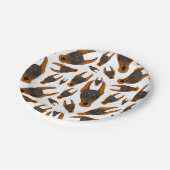 強いドーベルマン（犬）犬の（犬）ドーベルマン・ピンシェルのカスタムの子犬 ペーパープレート (アングル)