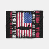 強い女が退役軍人の女中を引き立てる フリースブランケット (正面(横))